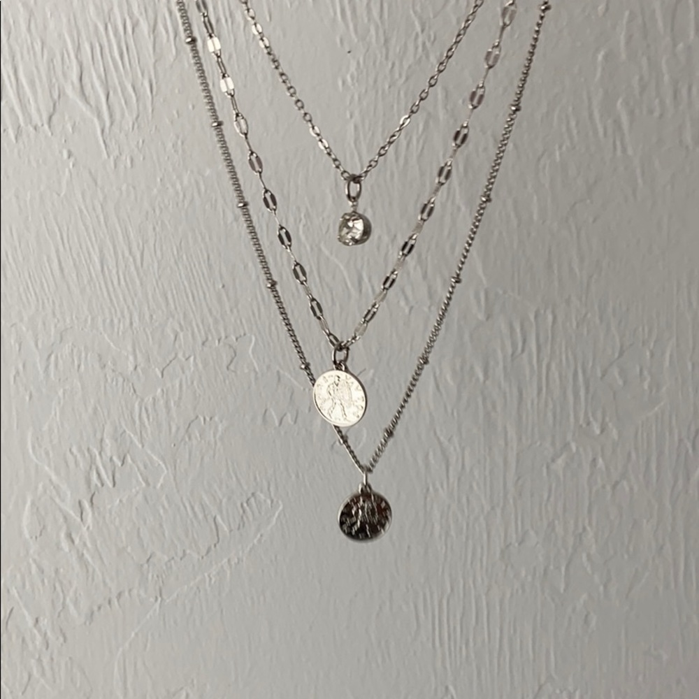 Layered necklace - Picture 6 of 7